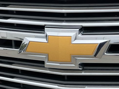 Used 2015 Chevrolet Tahoe LTZ AWD/4WD image 16