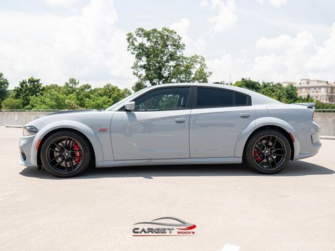 Used 2022 Dodge Charger Scat Pack image 4