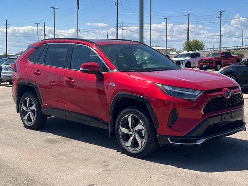Used 2024 Toyota RAV4 SE w/ Weather & Moonroof Package AWD/4WD image 2