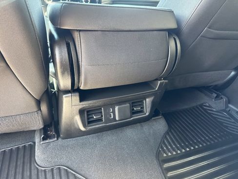 Used 2024 GMC Sierra 1500 Elevation AWD/4WD image 37