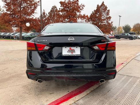 Used 2025 Nissan Altima 2.5 SR image 7