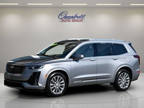 Used 2024 Cadillac XT6 Premium Luxury w/ LPO, Floor Liner Package AWD/4WD image 8