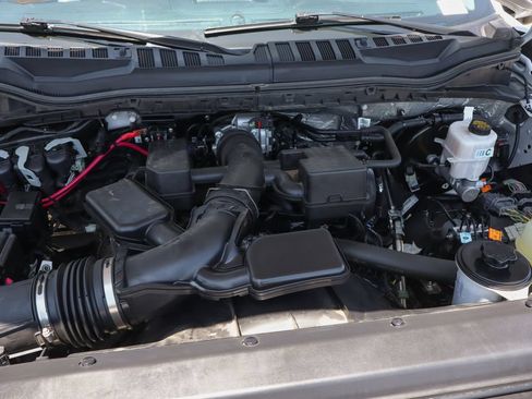 Used 2021 Ford F250 XL w/ Power Equipment Group RWD image 20