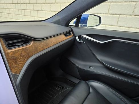 Used 2019 Tesla Model S Long Range image 24