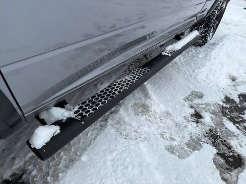 Used 2021 RAM 1500 Classic Warlock w/ Electronics Group image 11