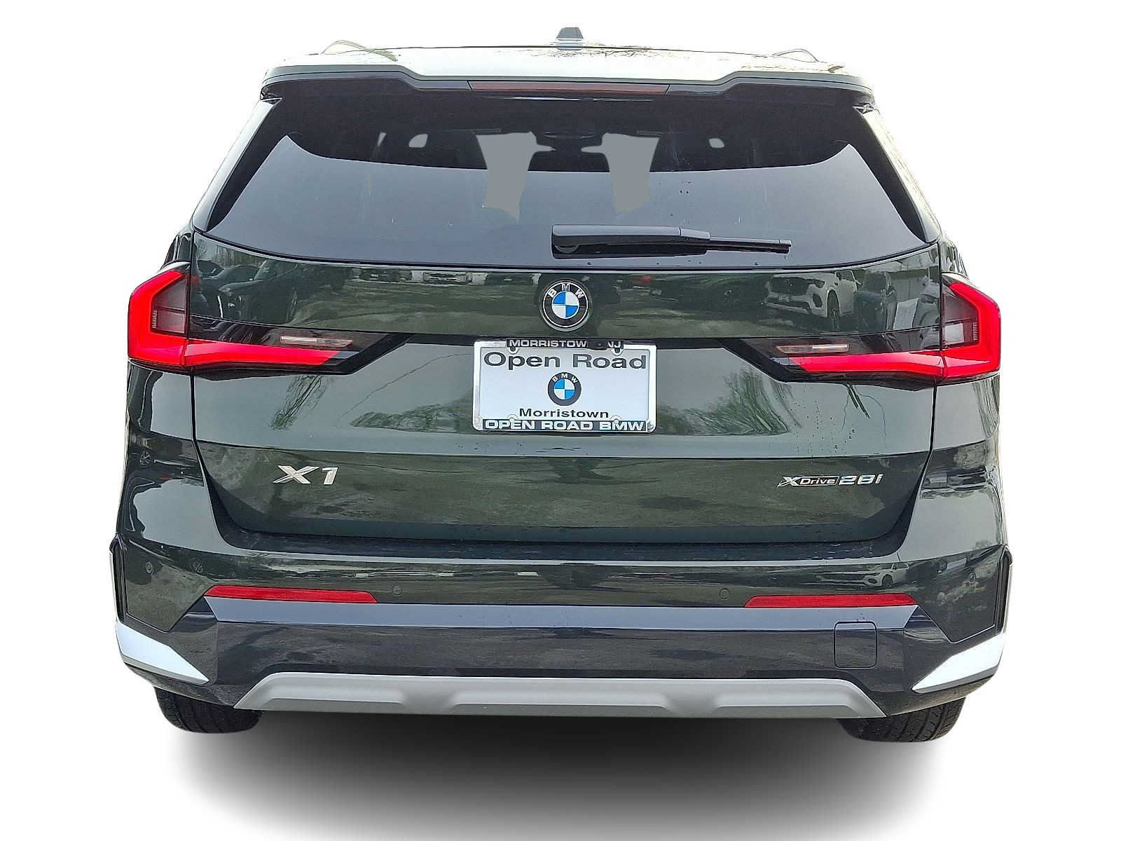 Used 2025 BMW X1 xDrive28i w/ Technology Package AWD/4WD image 5