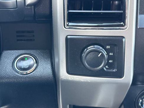 Used 2020 Ford F150 Lariat AWD/4WD image 23