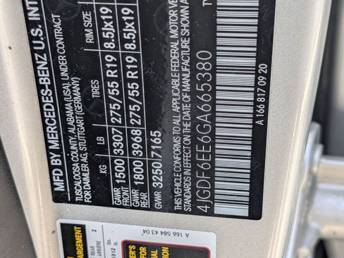 Used 2016 Mercedes-Benz GL 450 4MATIC image 21