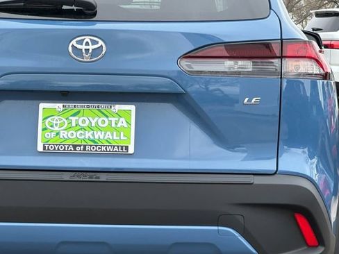 Used 2026 Toyota Corolla Cross LE image 6