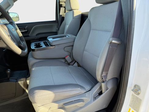 Used 2017 Chevrolet Silverado 2500 W/T w/ WT Fleet Convenience Package image 9