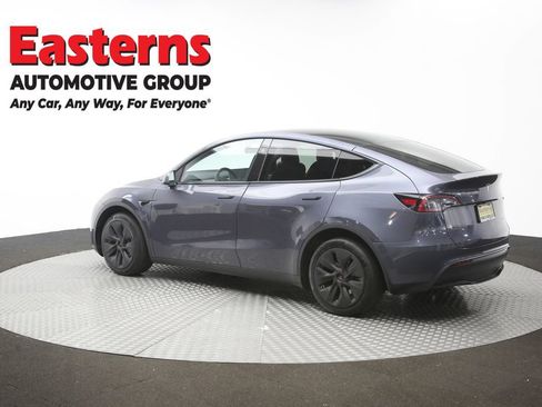 Used 2023 Tesla Model Y Long Range AWD/4WD image 58