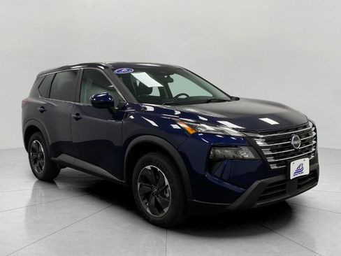 Certified 2025 Nissan Rogue SV AWD/4WD image 1