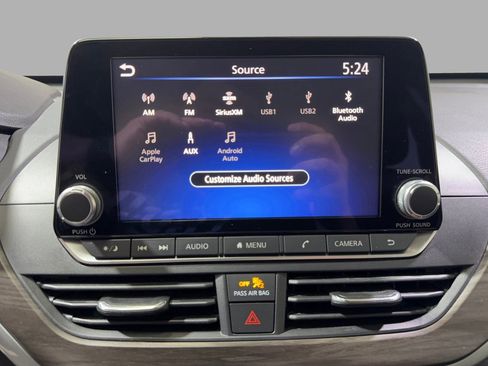 Used 2024 Nissan Altima 2.5 SV image 15