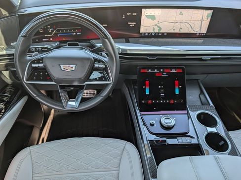 Certified 2025 Cadillac Escalade V AWD/4WD image 19