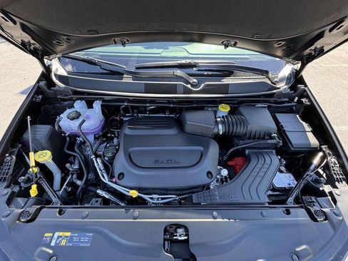 New 2026 Chrysler Voyager LX FWD image 13