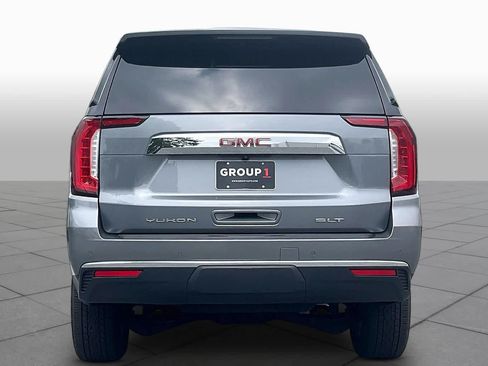 Used 2022 GMC Yukon SLT w/ SLT Luxury Package AWD/4WD image 4