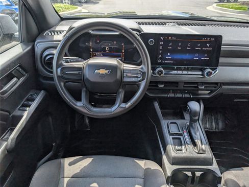 Used 2023 Chevrolet Colorado W/T RWD image 16