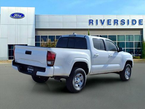 Used 2023 Toyota Tacoma SR image 6