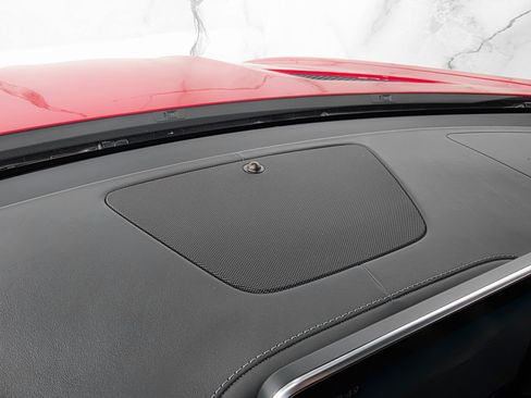 Used 2018 Mercedes-Benz AMG GT C image 32