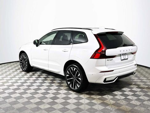New 2026 Volvo XC60 B5 Ultra w/ Climate Package PRO image 5