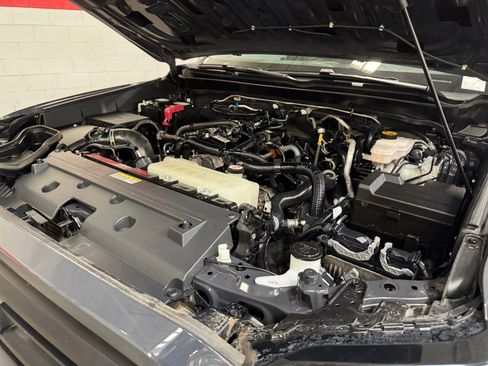 Certified 2024 Toyota Tacoma SR5 image 22