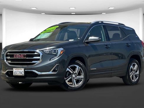 Used 2020 GMC Terrain SLT w/ Preferred Package image 3