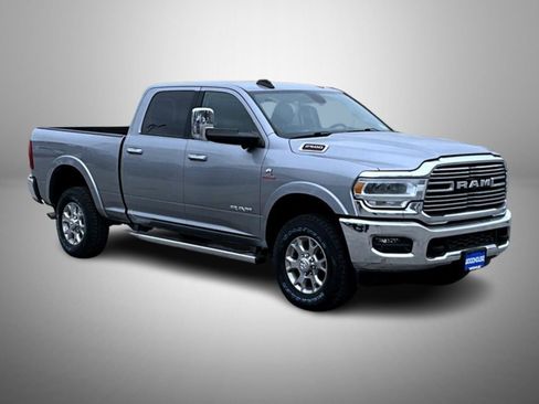 Used 2020 RAM 2500 Laramie image 3