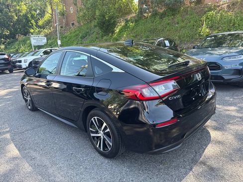 Used 2023 Honda Civic LX image 8