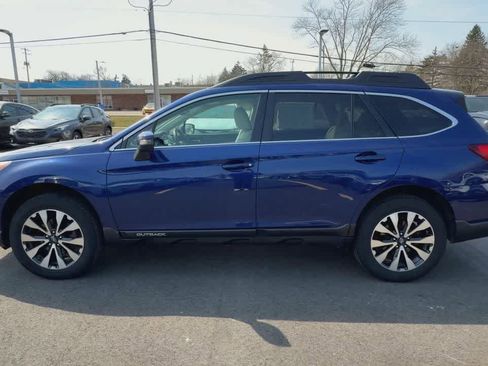 Used 2017 Subaru Outback 3.6R Limited image 6