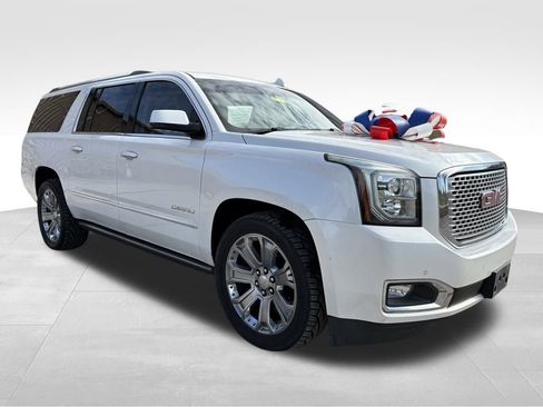 Used 2016 GMC Yukon XL Denali w/ Open Road Package image 5