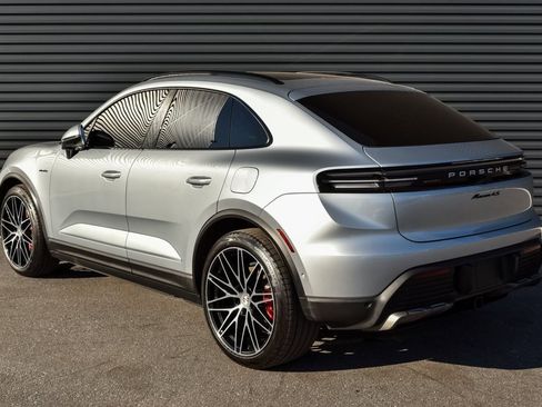 Certified 2025 Porsche Macan 4S Electric w/ Premium Package image 3