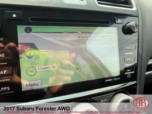 Used 2017 Subaru Forester 2.5i Touring AWD/4WD image 29