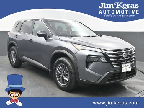 Certified 2025 Nissan Rogue S image 1