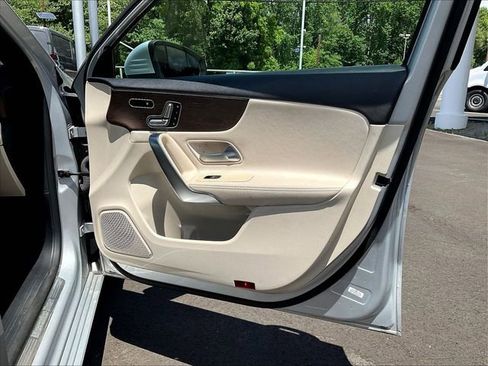 Certified 2021 Mercedes-Benz A 220 4MATIC image 30