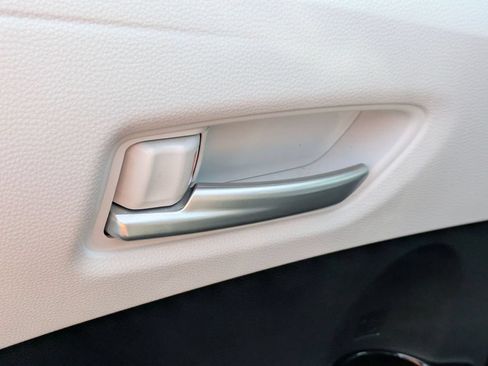 Used 2024 Toyota Corolla XSE FWD image 20