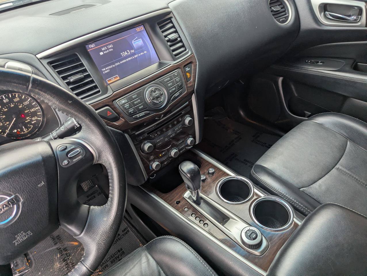 Used 2015 Nissan Pathfinder Platinum w/ Cargo Package FWD image 19