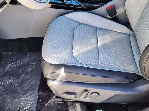 New 2025 Kia Niro Wave w/ Wave Preserve Package image 8