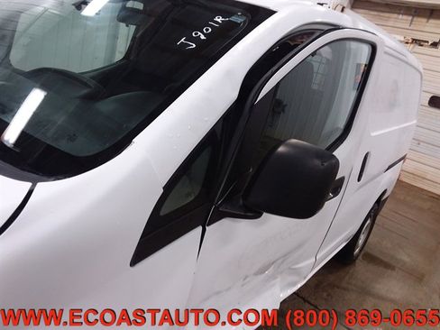 Used 2016 Nissan NV200 S image 18