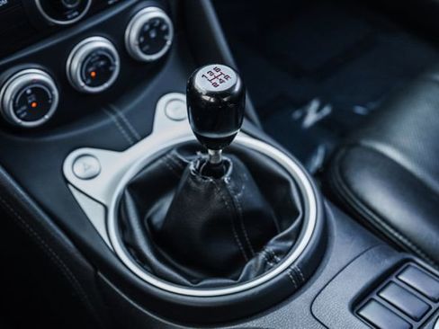 Used 2014 Nissan 370Z Coupe w/ Sport Package image 9