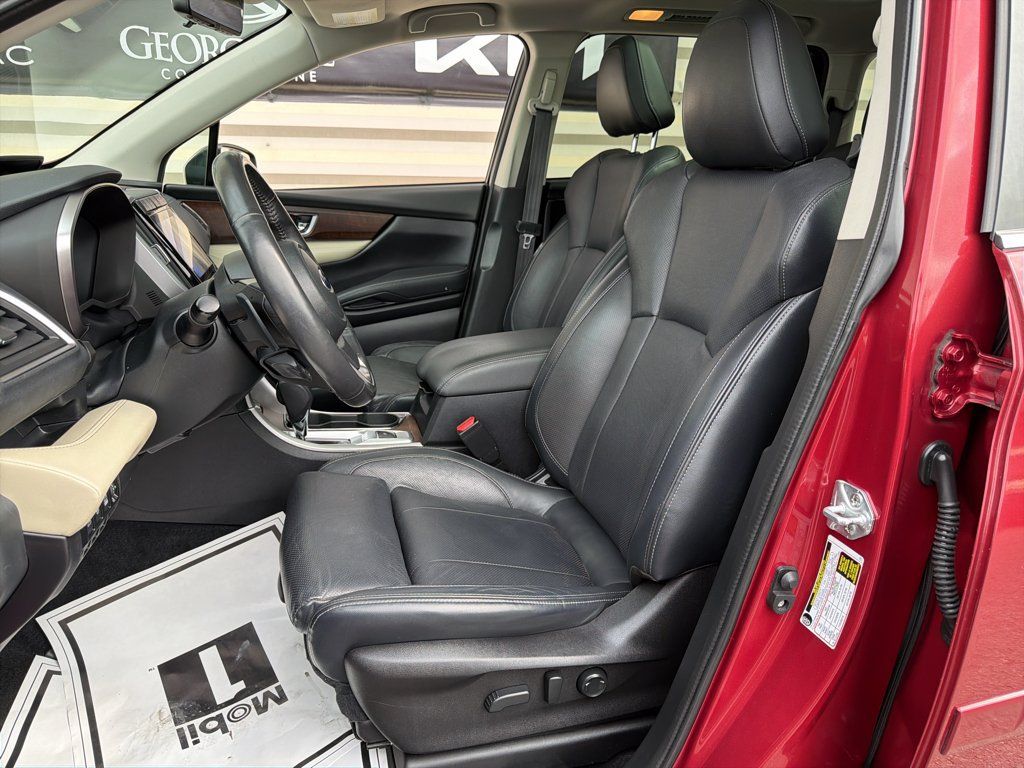 Used 2022 Subaru Ascent Touring AWD/4WD image 11
