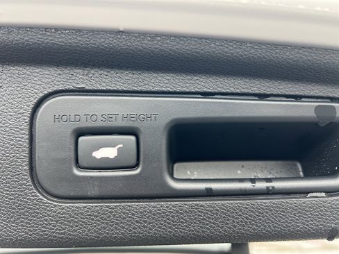 Certified 2025 Honda Odyssey Touring image 34