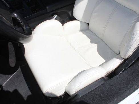 Used 1993 Chevrolet Corvette Convertible image 17