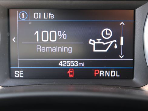 Used 2023 Chevrolet Equinox LS w/ LS Convenience Package FWD image 27