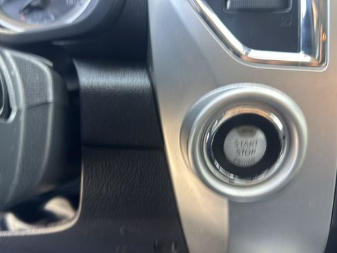 Used 2017 Nissan Titan SL RWD image 17