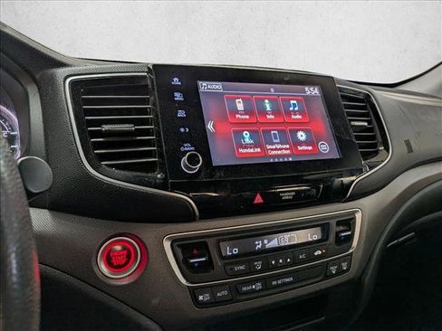 Used 2022 Honda Ridgeline Sport image 10