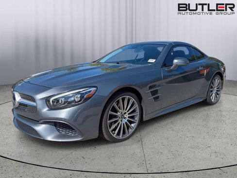 Used 2018 Mercedes-Benz SL 550 image 1