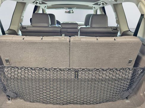 Used 2011 Lexus GX 460 w/ Comfort Plus Pkg AWD/4WD image 28