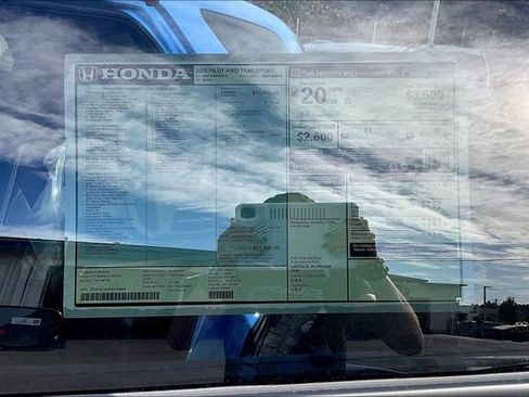 New 2025 Honda Pilot TrailSport image 27