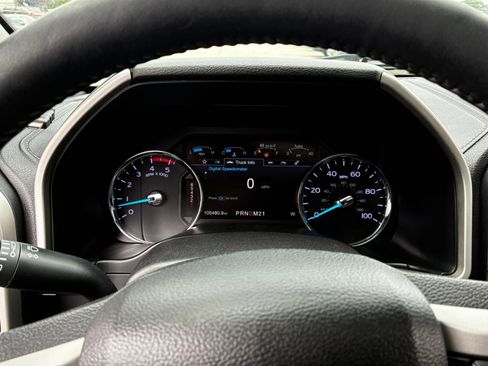 Used 2019 Ford F250 Lariat w/ Lariat Ultimate Package image 20