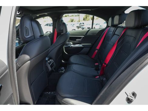 New 2026 Mercedes-Benz E 53 AMG e 4MATIC Sedan image 20